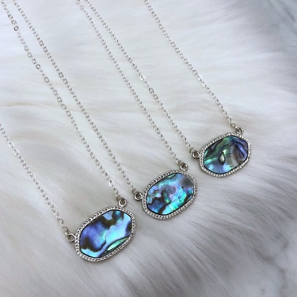 SOLD OUT - 🎉3XHP🎉 Silver Abalone Necklace - Picture 2 of 8